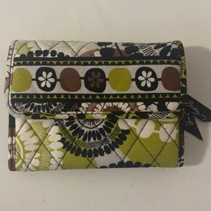 Gorgeous Vera Bradley wallet
